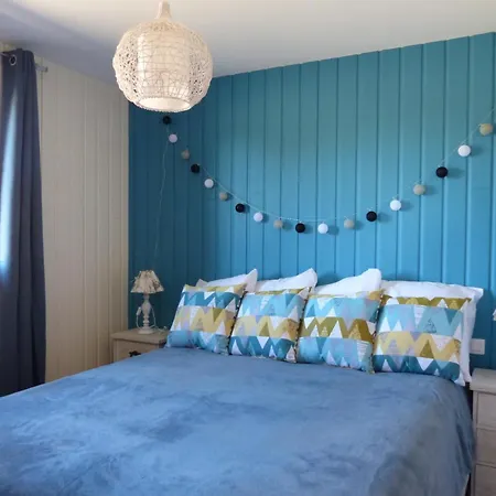 Familial Dans Le Bocage Bourbonnais Avec Jardin Prive - Fr-1-489-93 Holiday home *