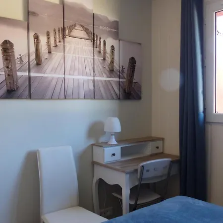 Familial Dans Le Bocage Bourbonnais Avec Jardin Prive - Fr-1-489-93 Holiday home Meillard