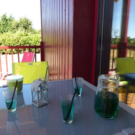 Familial Dans Le Bocage Bourbonnais Avec Jardin Prive - Fr-1-489-93 *