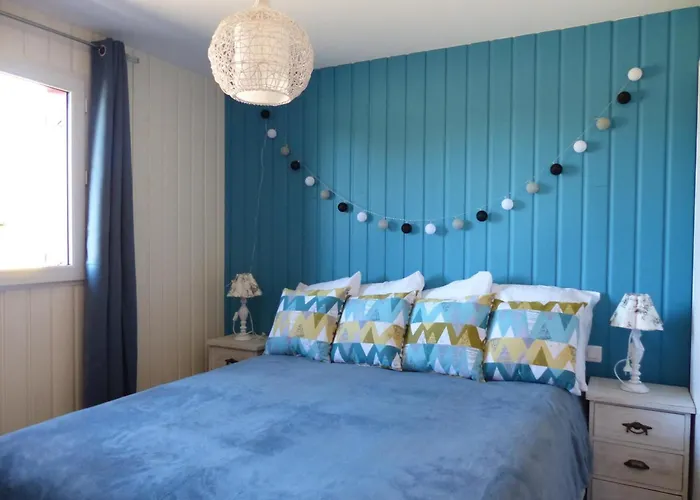 Familial Dans Le Bocage Bourbonnais Avec Jardin Prive - Fr-1-489-93 Holiday home *