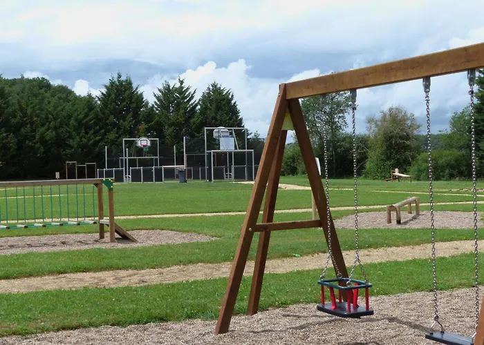 Holiday home Familial Dans Le Bocage Bourbonnais Avec Jardin Prive - Fr-1-489-93 Meillard